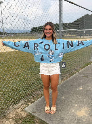 UNC Embroidered Patch Cropped Sweatshirt- Gameday Social