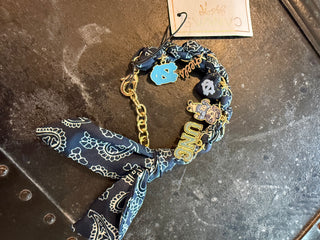 UNC Scarf Charm Bracelet- Canvas Style