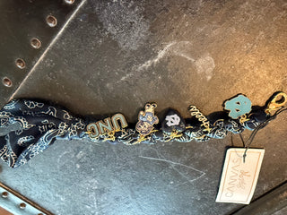 UNC Scarf Charm Bracelet- Canvas Style